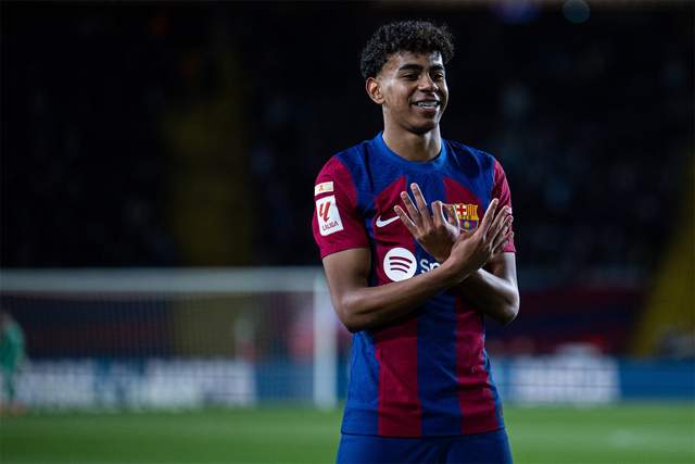 巴尔德又得, 的训练中膝 巴尔德又得, 的训练中膝