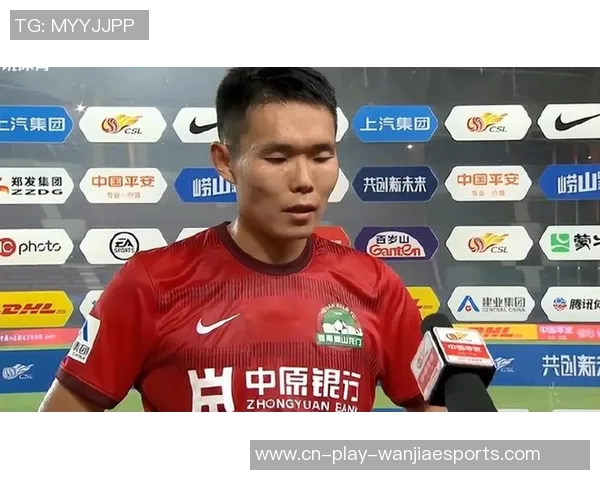 感人！就任只赢2场中超降级：61岁梅州客家主帅更衣室落泪！